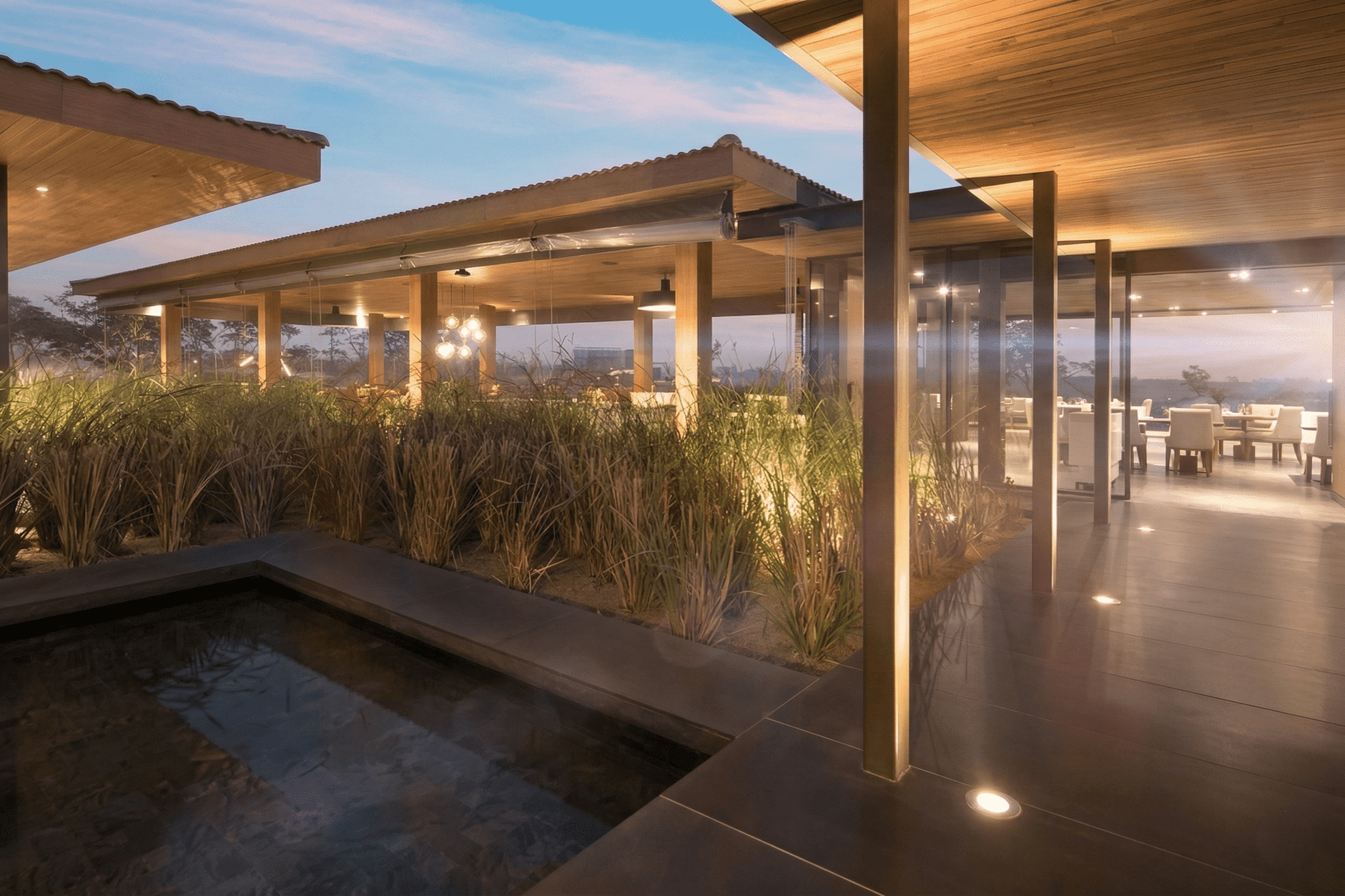 GLADE ONE 2 2 Optimized 1000