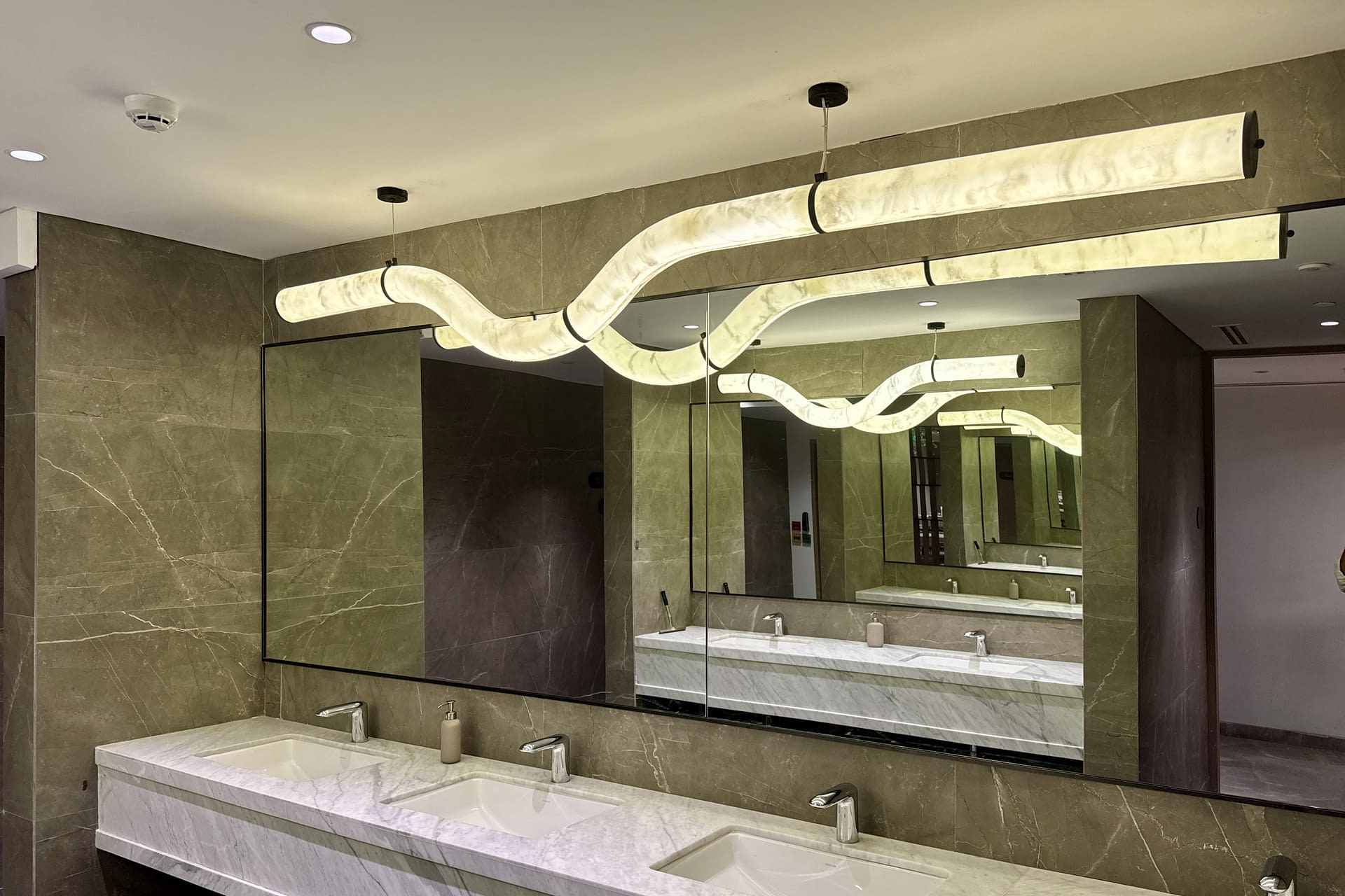 AJANTA PHARMA IMG 3741